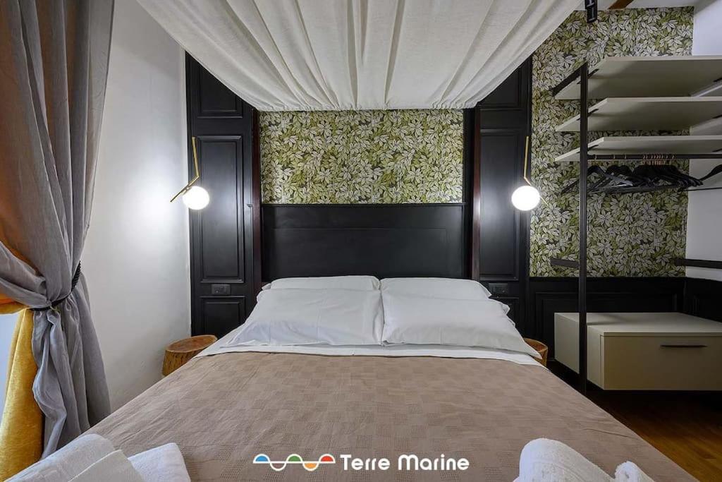 Under Bridge, Terremarine Appartement *